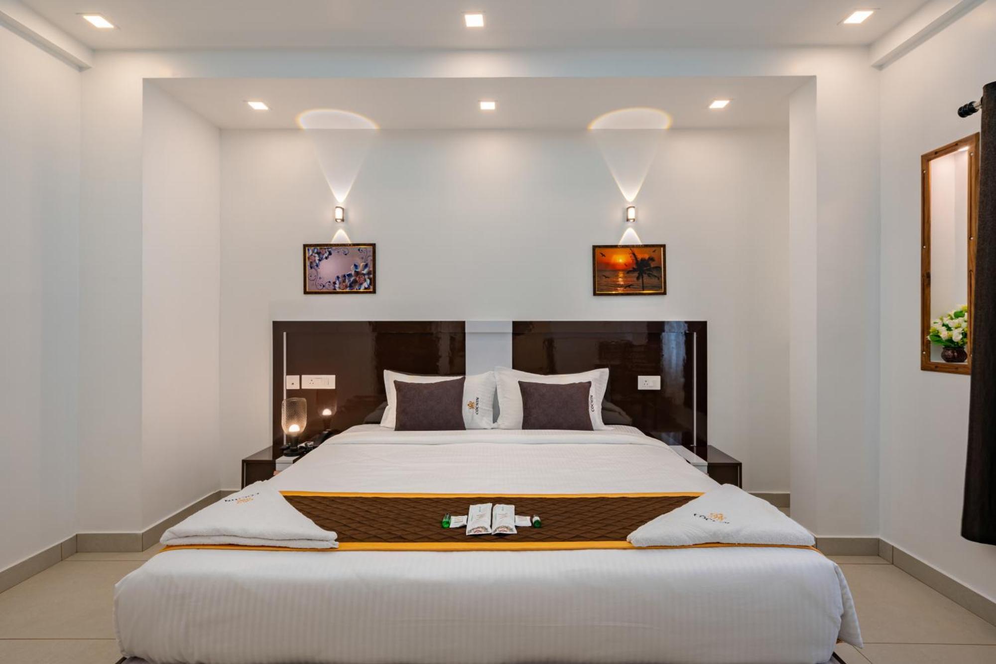 Cochin Airport Hotel Kochi Extérieur photo