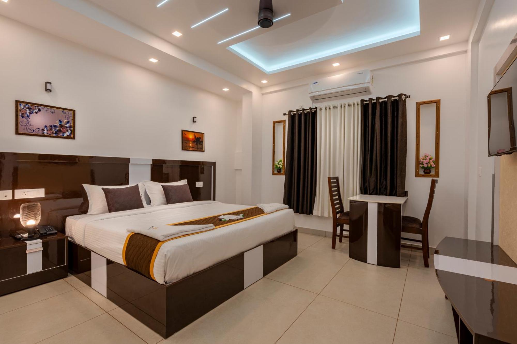 Cochin Airport Hotel Kochi Extérieur photo